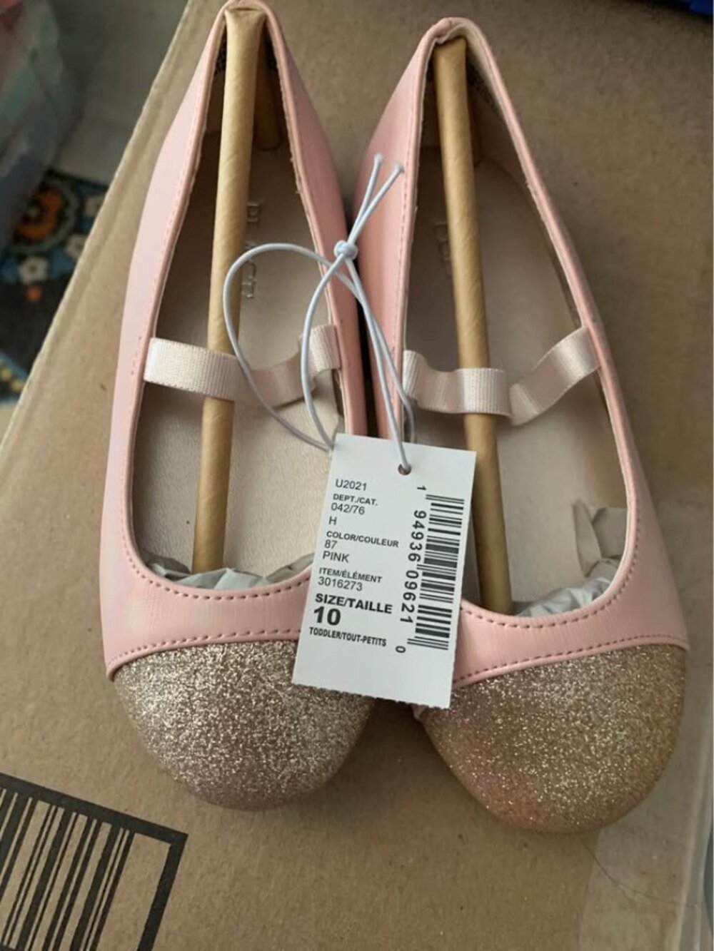 Little girls, size 10, new pink and gold shoes